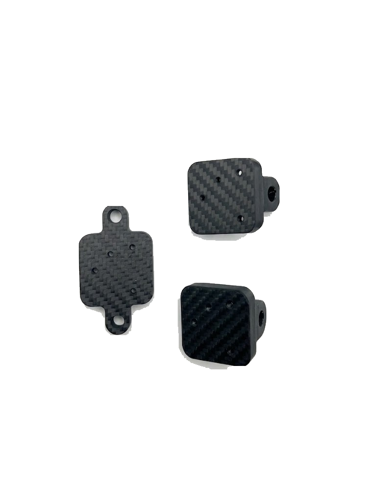 Les 3 supports de fixation fournis avec le Mini Dashboard